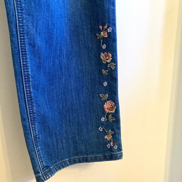 Christopher & Banks Jeans - Picture 4 of 13